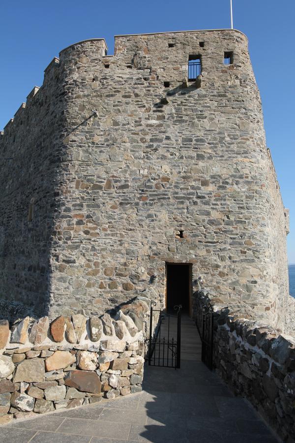 Mingary Castle - Restaurant With Rooms Kilchoan エクステリア 写真